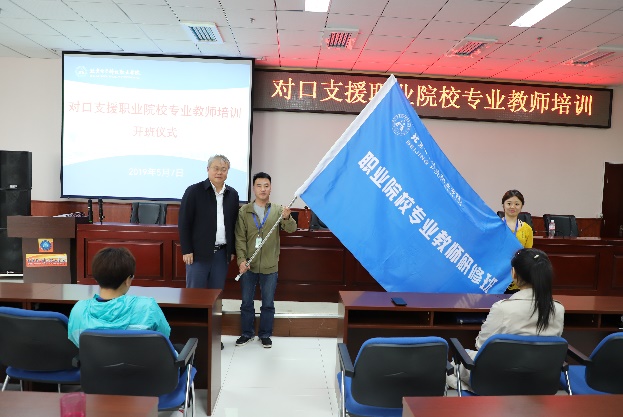 说明: C:\Users\yumrm\AppData\Local\Microsoft\Windows\INetCache\Content.Word\IMG_1675.jpg 说明: C:\Users\yumrm\AppData\Local\Microsoft\Windows\INetCache\Content.Word\IMG_1675.jpg