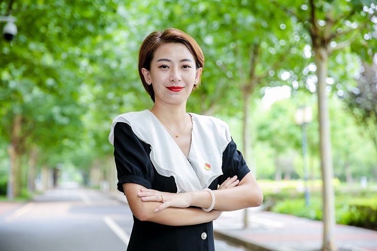 1666775352549705.jpg 吴娱.jpg